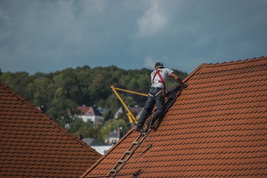 roofers-2891664_1280(1)