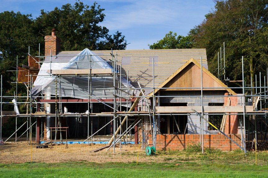 Rénovation d&rsquo;une maison avec un petit budget : est-il possible&nbsp;?